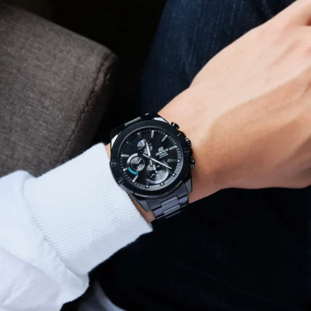 خرید ساعت مچی مردانه کاسیو ادیفایس مدل Casio Edifice EFR-S567DC-1AVUDF