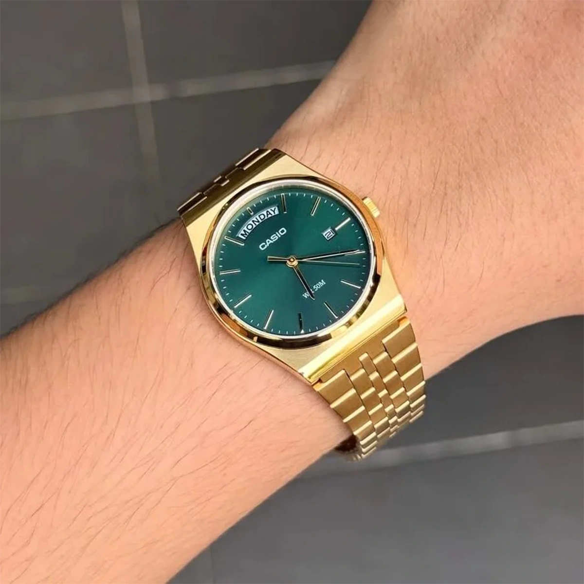 ساعت مچی مردانه کاسیو مدل Casio MTP-B146G-3AV - Image 2