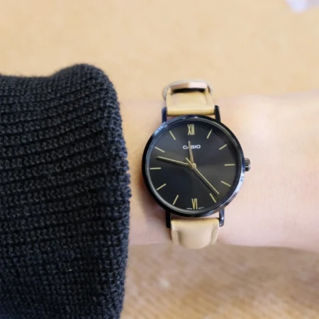ساعت مچی زنانه کاسیو مدل Casio LTP-VT02BL-1A - تصویر 7