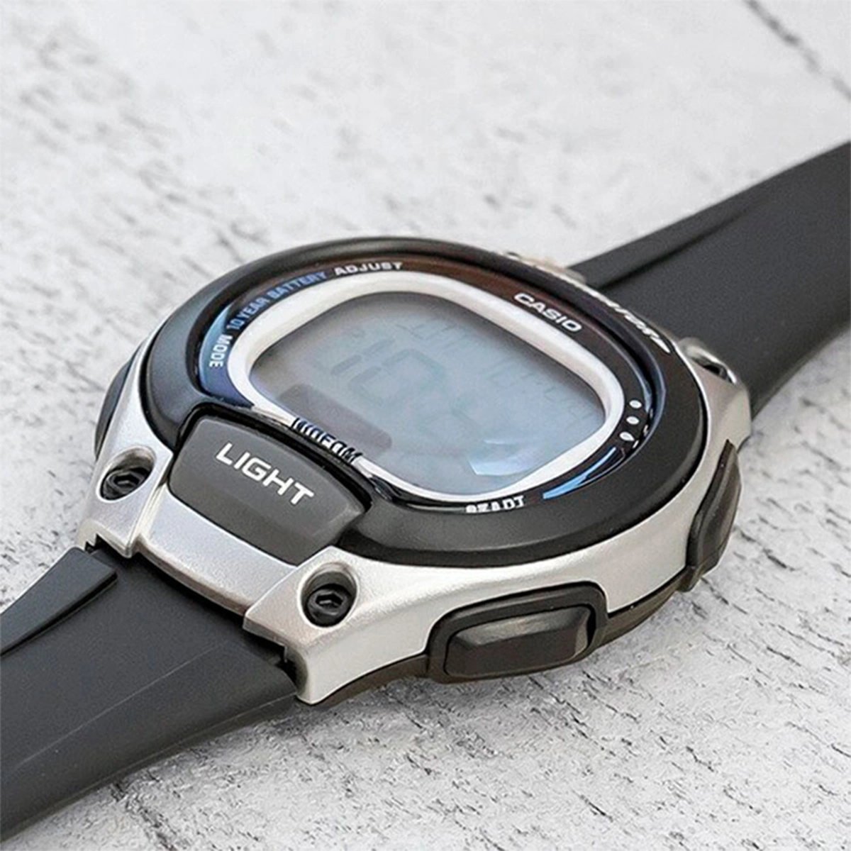 ساعت مچی زنانه کاسیو مدل Casio LW-203-1A - تصویر 4