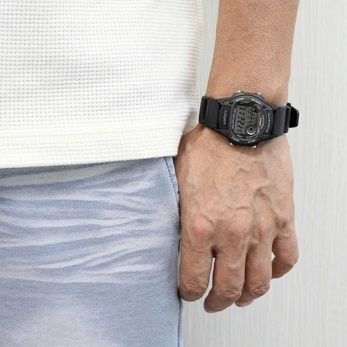 ساعت مچی مردانه کاسیو مدل Casio W-220H-1AV - تصویر 3